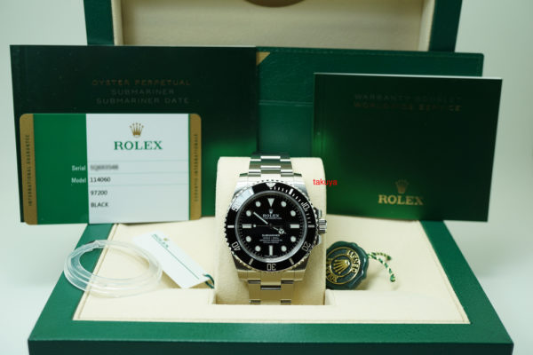 BRAND NEW Rolex 114060 SUBMARINER CERAMIC NO DATE RANDOM SERIAL 2019 COMPLETE SET