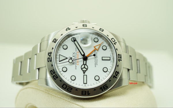 Rolex 216570 EXPLORER II 42MM WHITE POLAR DIAL RANDOM SERIAL FULL SET