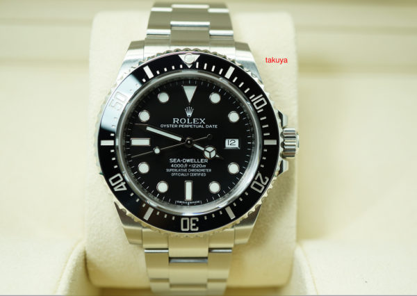 Rolex 116600 SD4K SEA-DWELLER 4000 CERAMIC BEZEL 40MM WARRANTY 2018 COMPLETE SET