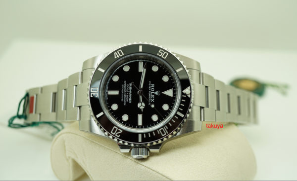 BRAND NEW Rolex 114060 SUBMARINER CERAMIC NO DATE RANDOM SERIAL 2019 STICKER FULL SET