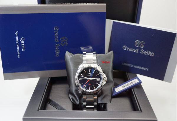 BRAND NEW Grand Seiko SPORT COLLECTION 9F Quartz GMT SBGN005 BLUE DIAL 2019 FULL SET