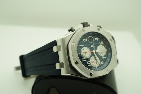 Audemars PIGUET ROYAL OAK OFFSHORE NAVY BLUE DIAL 26470ST 42MM WARRANTY FULL SET