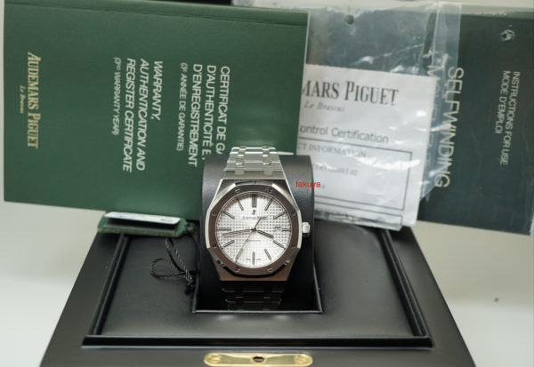 Audemars PIGUET 15400ST ROYAL OAK SS WHITE DIAL 41MM H SERIES FULL SET