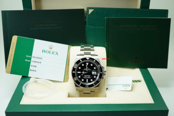 BRAND NEW Rolex 116610LN SUBMARINER CERAMIC DATE SS RANDOM SERIAL 2019 COMPLETE SET