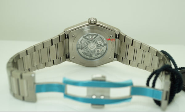 BRAND NEW Zenith DEFY CLASSIC OPENWORKED DIAL 41MM 2019 FULL SET