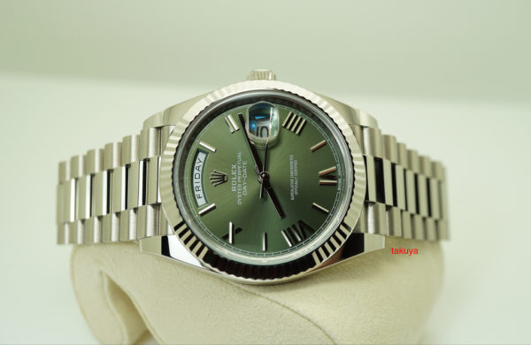 Rolex 228239 DAY DATE 40MM 18K WHITE GOLD GREEN ROMAN DIAL WARRANTY FULL SET