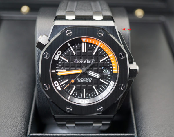 Audemars PIGUET ROYAL OAK OFFSHORE BLACK CERAMIC DIVER 15707CE RARE FULL SET