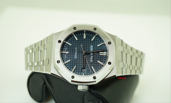 Audemars PIGUET ROYAL OAK 15450ST BLUE DIAL 37MM K SERIES 2018 WARRANTY FULL SET