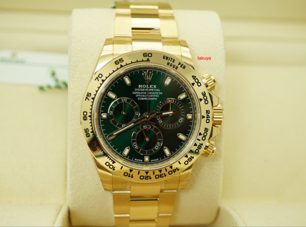 BRAND NEW Rolex 116508 DAYTONA 18K YELLOW GOLD GREEN DIAL STICKERS 2019 FULL SET