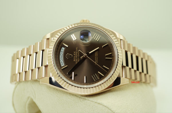 Rolex 228235 18K ROSE GOLD DAY DATE 40MM CHOCOLATE ROMAN DIAL WARRANTY FULL SET