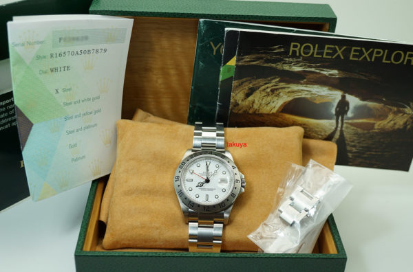 Rolex 16570 EXPLORER II 40MM POLAR WHITE DIAL F SERIAL BOXES PAPERS