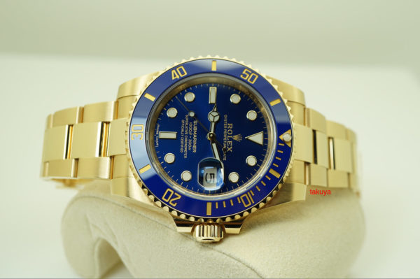 MINT Rolex 116618LB 18K GOLD SUBMARINER CERAMIC SUNBURST BLUE DIAL 2019 WARRANTY FULL SET