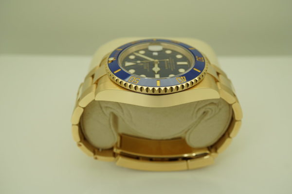 MINT Rolex 116618LB 18K GOLD SUBMARINER CERAMIC SUNBURST BLUE DIAL 2019 WARRANTY FULL SET