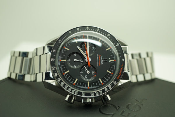 Omega SPEEDY TUESDAY 2 ULTRAMAN SPEEDMASTER LIMITED EDITION 42MM 2018 FULL SET