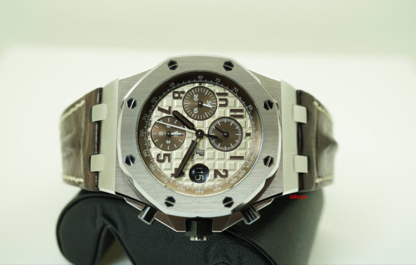 Audemars PIGUET ROYAL OAK OFFSHORE SAFARI 42MM 26470 2017 WARRANTY FULL SET