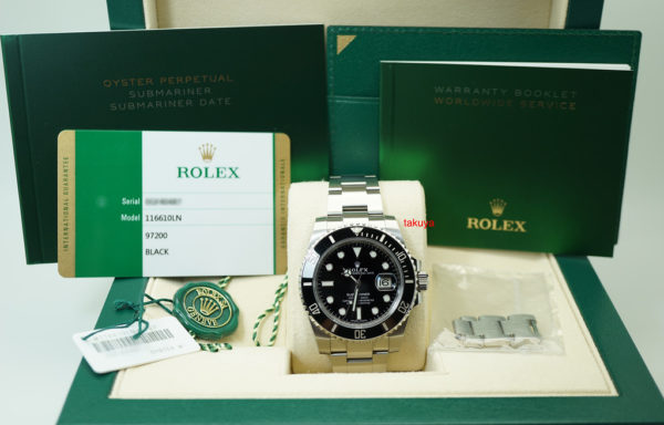 Rolex 116610LN SUBMARINER CERAMIC DATE RANDOM SERIAL 2019 WARRANTY FULL SET