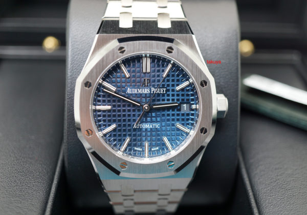 Audemars PIGUET ROYAL OAK 15450ST BLUE DIAL 37MM K SERIES 2019 FULL SET