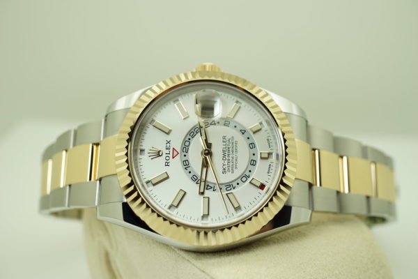 BRAND NEW Rolex 326933 SKY-DWELLER 18K YELLOW GOLD STEEL WHITE DIAL 2019 COMPLETE SET