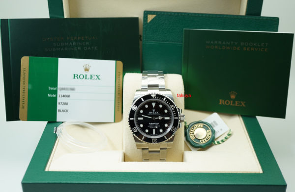 BRAND NEW Rolex 114060 SUBMARINER CERAMIC NO DATE RANDOM SERIAL 2019 FULL SET