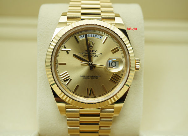 Rolex 228238 18K YELLOW GOLD DAY DATE 40MM CHAMPAGNE ROMAN DIAL WARRANTY FULL SET