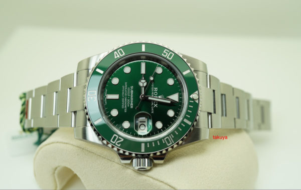 BRAND NEW Rolex 116610LV SUBMARINER CERAMIC GREEN DIAL HULK 2019 SEALED FULL SET