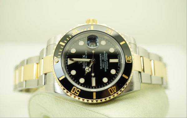 Rolex 116613LN SUBMARINER 18K YG/SS CERAMIC BLACK DIAL RANDOM SERIAL FULL SET