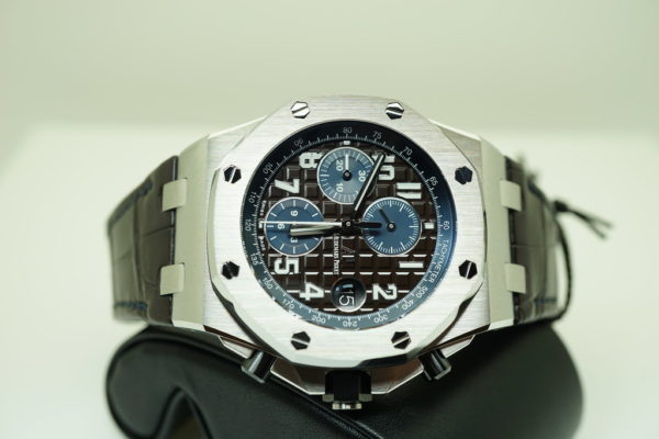 BRAND NEW Audemars PIGUET ROYAL OAK OFFSHORE CIGAR BROWN DIAL 42MM 26470ST FULL SET