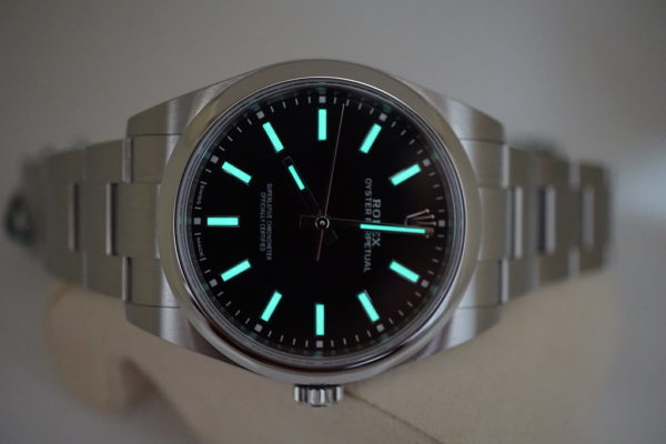 BRAND NEW Rolex 114300 OYSTER PERPETUAL NO DATE BLACK DIAL 39MM 2019 COMPLETE SET