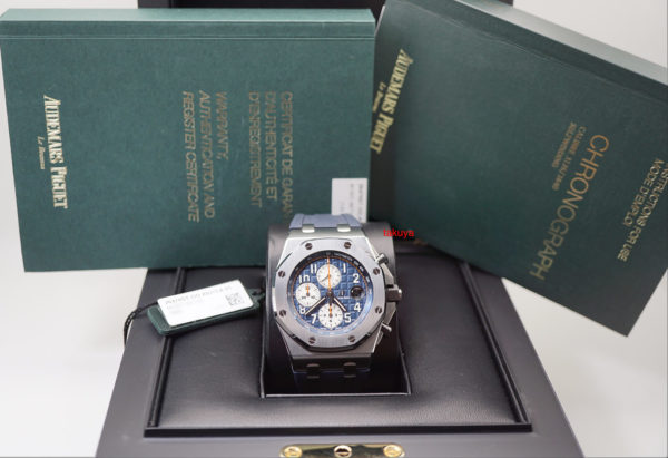 Audemars PIGUET ROYAL OAK OFFSHORE NAVY BLUE DIAL 26470ST 42MM WARRANTY FULL SET