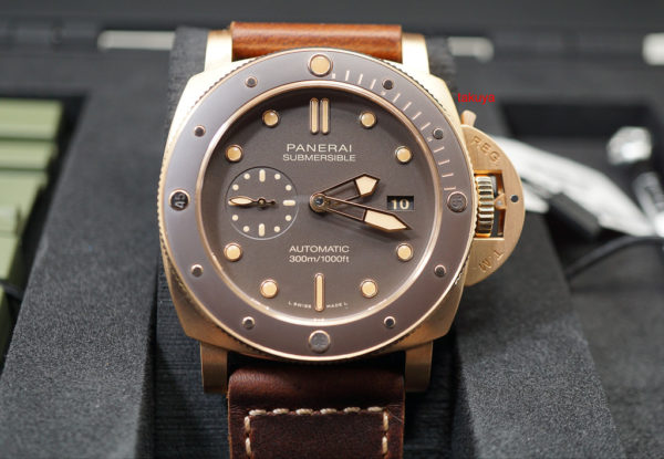 BRAND NEW Panerai PAM 968 SUBMERSIBLE BRONZO 3 DAYS 47MM 2019 COMPLETE SET