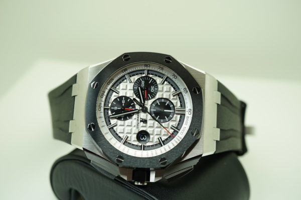 Audemars PIGUET ROYAL OAK OFFSHORE STEEL 26400SO PANDA 44MM H SERIES SERVICED FULL SET