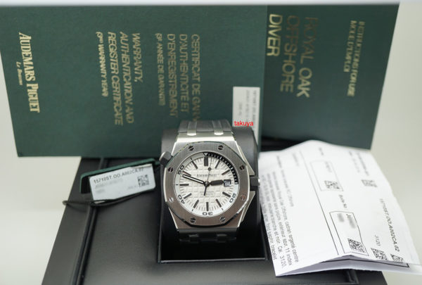 Audemars PIGUET ROYAL OAK OFFSHORE DIVER WHITE DIAL 15710ST SERVICED FULL SET