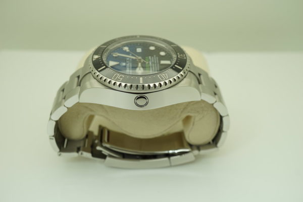 MINT Rolex 126660 DEEPSEA D-BLUE DIAL JAMES CAMERON NEW MODEL 2019 FULL SET