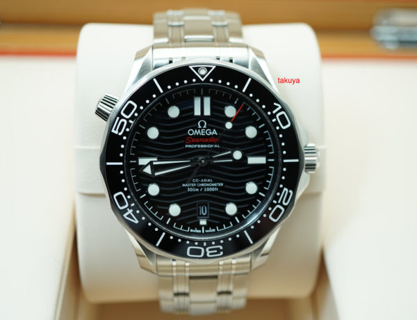 Omega SEAMASTER DIVER 300M CO-AXIAL MASTER SS BLACK WAVE DIAL 42MM 2019 WARRANTY FULL SET