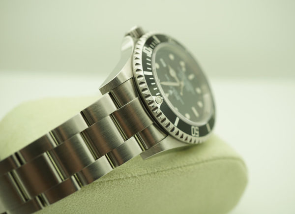 Rolex 16600 SEA-DWELLER Z SERIAL STAINLESS STEEL 40MM COMPLETE SET