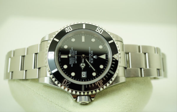 Rolex 16600 SEA-DWELLER Z SERIAL STAINLESS STEEL 40MM COMPLETE SET