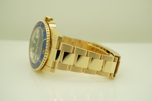 Rolex 116618LB SUBMARINER GOLD CERAMIC SUNBURST BLUE DIAL 2019 WARRANTY FULL SET