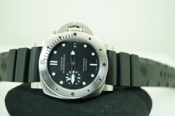 Panerai PAM 682 LUMINOR SUBMERSIBLE 1950 42MM 3 DAYS U SERIES WARRANTY FULL SET