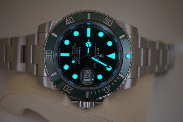 NEW Rolex 116610LV SUBMARINER CERAMIC GREEN DIAL HULK 2019 COMPLETE SET