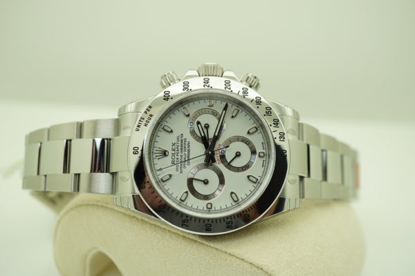 NEW Rolex 116520 DAYTONA STEEL WHITE DIAL RANDOM SERIAL SEALED COMPLETE SET