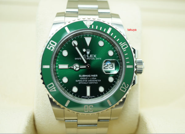 Rolex 116610LV SUBMARINER HULK CERAMIC GREEN DIAL RANDOM 2019 WARRANTY FULL SET