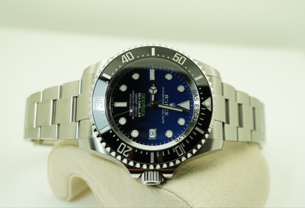 MINT Rolex 126660 DEEPSEA D-BLUE DIAL JAMES CAMERON NEW MODEL 2019 FULL SET