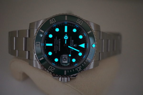 BRAND NEW Rolex 116610LV SUBMARINER CERAMIC GREEN DIAL HULK 2019 SEALED FULL SET