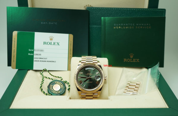 Rolex 228235 ROSE GOLD DAY DATE 40 OLIVE GREEN ROMAN DIAL 2016 WARRANTY FULL SET