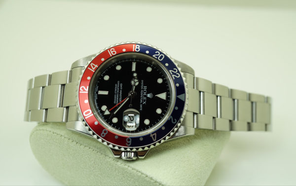 Rolex 16710 GMT MASTER II PEPSI INSERT F SERIAL NO HOLES SEL FULL SET