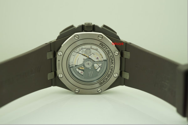 Audemars PIGUET ROYAL OAK OFFSHORE GREY CERAMIC 26405CG 44MM 2019 BOUTIQUE FULL SET