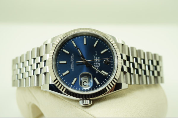 Rolex 126234 DATEJUST 36 BLUE STICK DIAL FLUTED BEZEL JUBILEE 2019 WARRANTY FULL SET