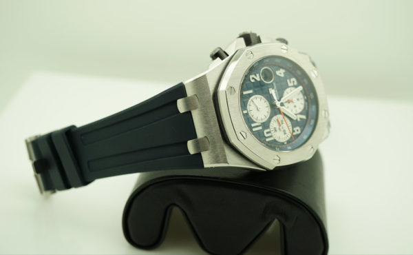 Audemars PIGUET ROYAL OAK OFFSHORE NAVY BLUE DIAL 26470ST 42MM WARRANTY FULL SET