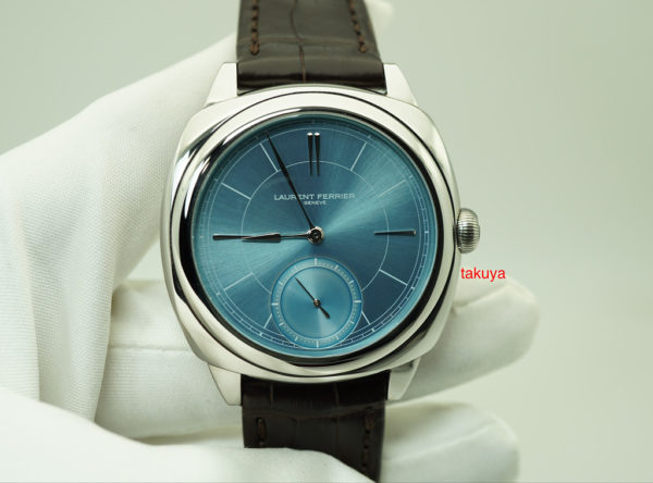 Brand New Laurent Ferrier GALET SQUARE STAINLESS STEEL ICE BLUE DIAL 41MM FULL SET