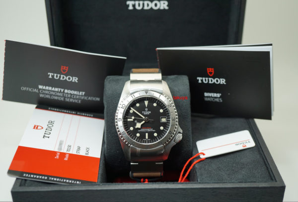 BRAND NEW Tudor 70150 BLACK BAY P01 42MM 2019 MODEL COMPLETE SET